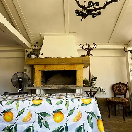 Къща за гости янакиев 3*